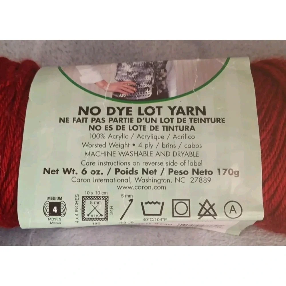 Caron Simply Soft Yarn 6oz Skein's‎ 100% Acrylic 4 Ply Medium Autumn Red 9730